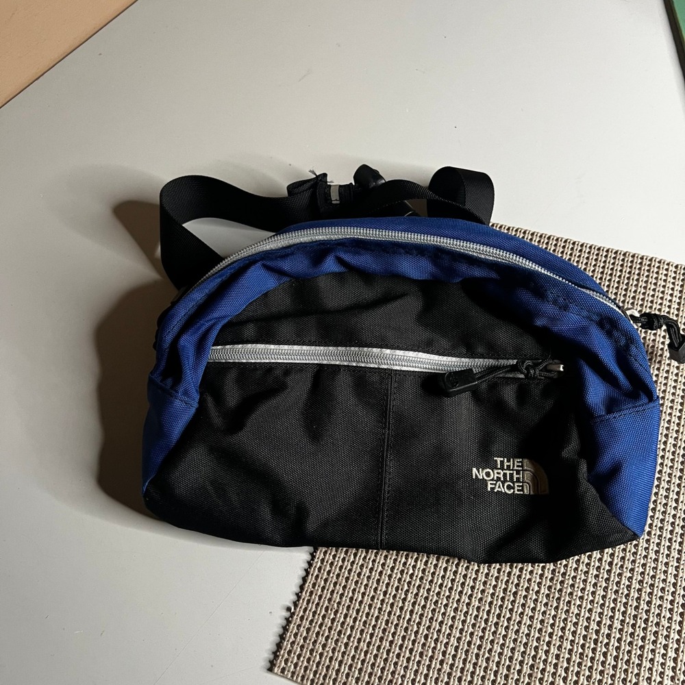 The North Face Fanny Pack Blue Black Waist Bag Hiking Travel Belt Bag‎